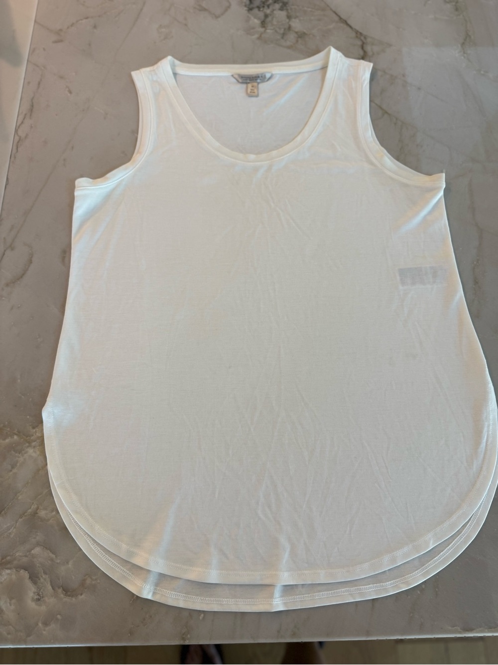 Banana Republic White Scoop Neck Tank Top